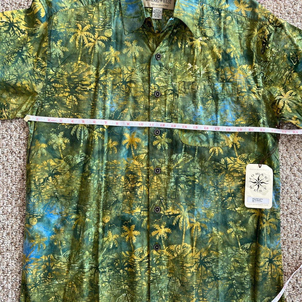 Johari West shirt - Picture 5 of 5